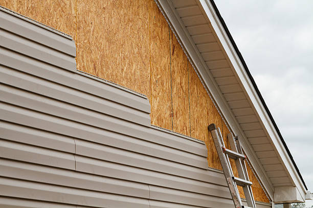 24/7 Emergency Vinyl Siding experts in Blaine, MN